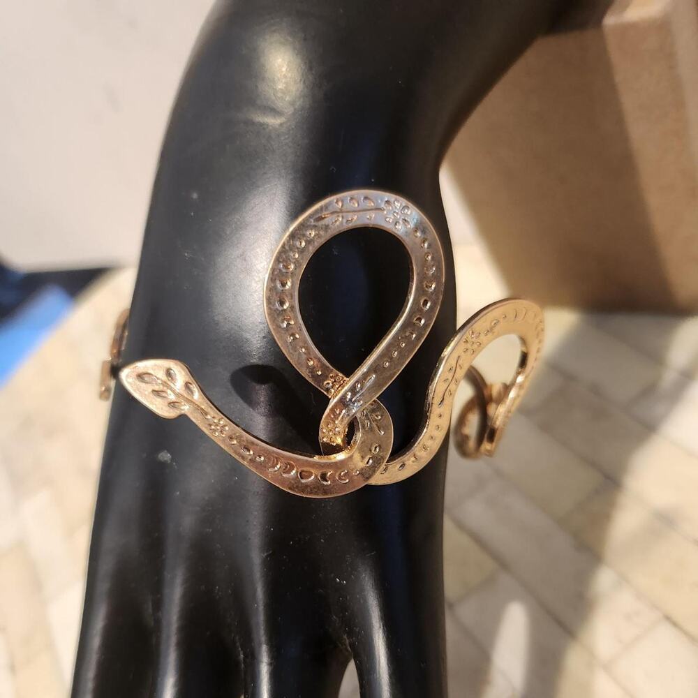Zara gold tone snake bracelet - Picture 2 of 6